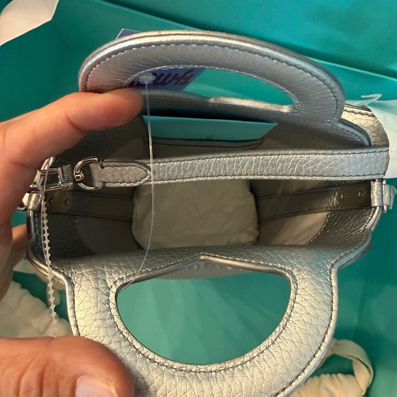 Return to Tiffany’s Heart Mini Tote - Picture 4 of 7